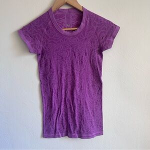 Lululemon Swiftly Tech Short Sleeve Crew - Purple - Size 4